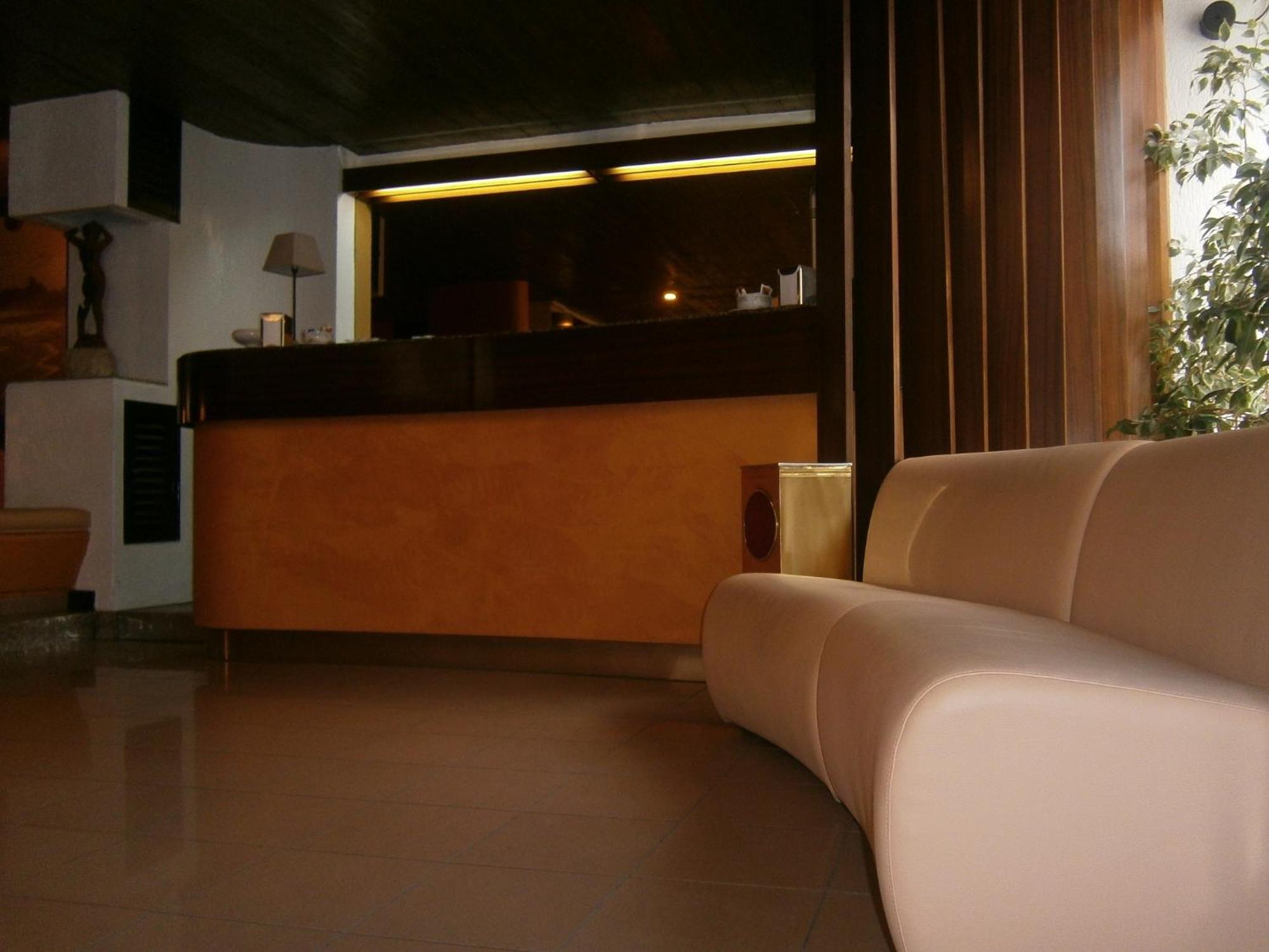 Hotel Corona Termoli Eksteriør billede