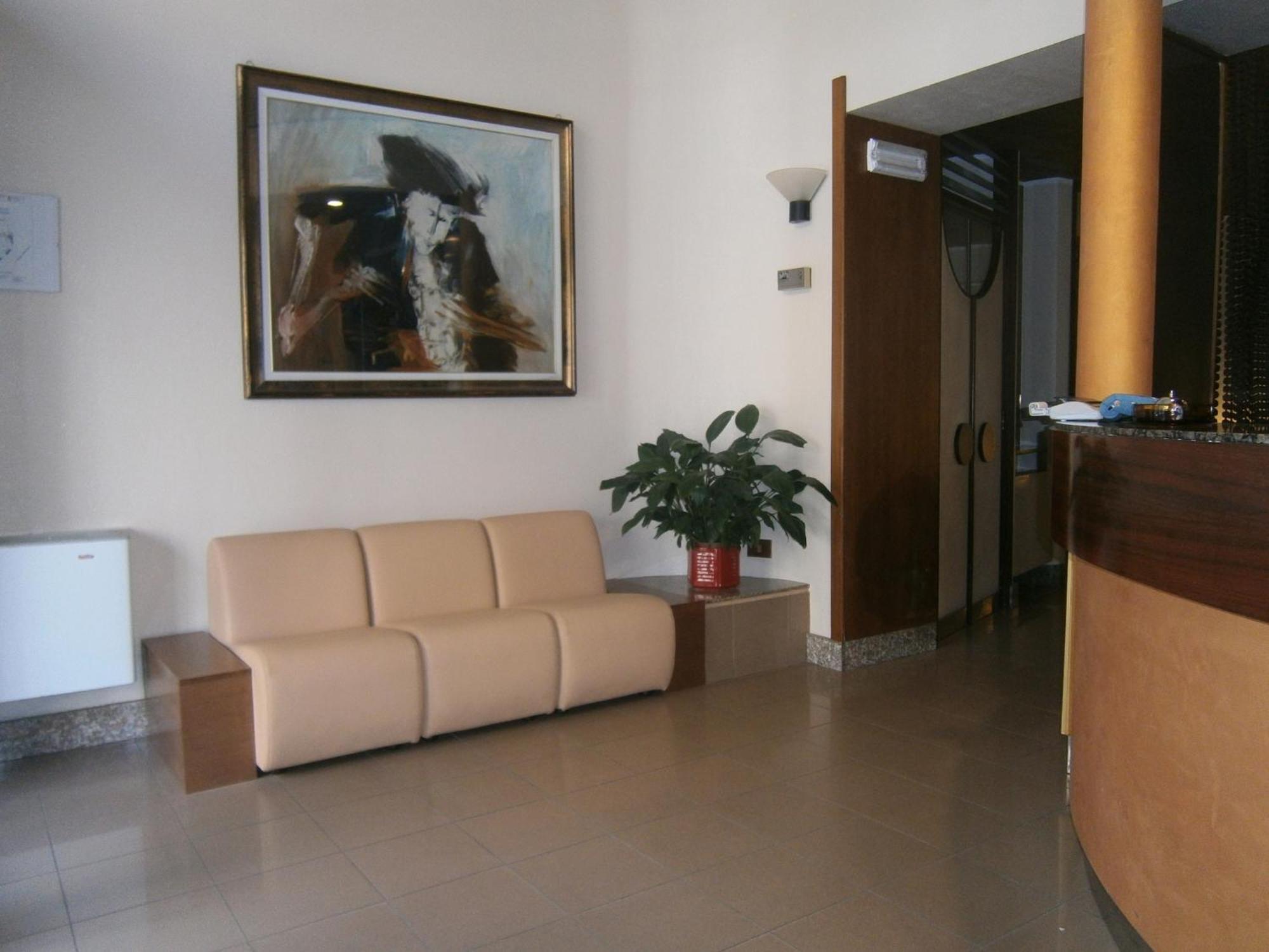 Hotel Corona Termoli Eksteriør billede