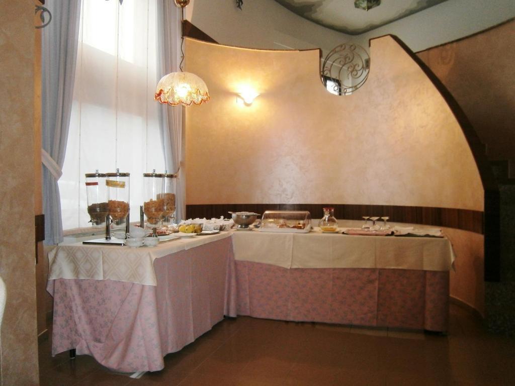 Hotel Corona Termoli Eksteriør billede
