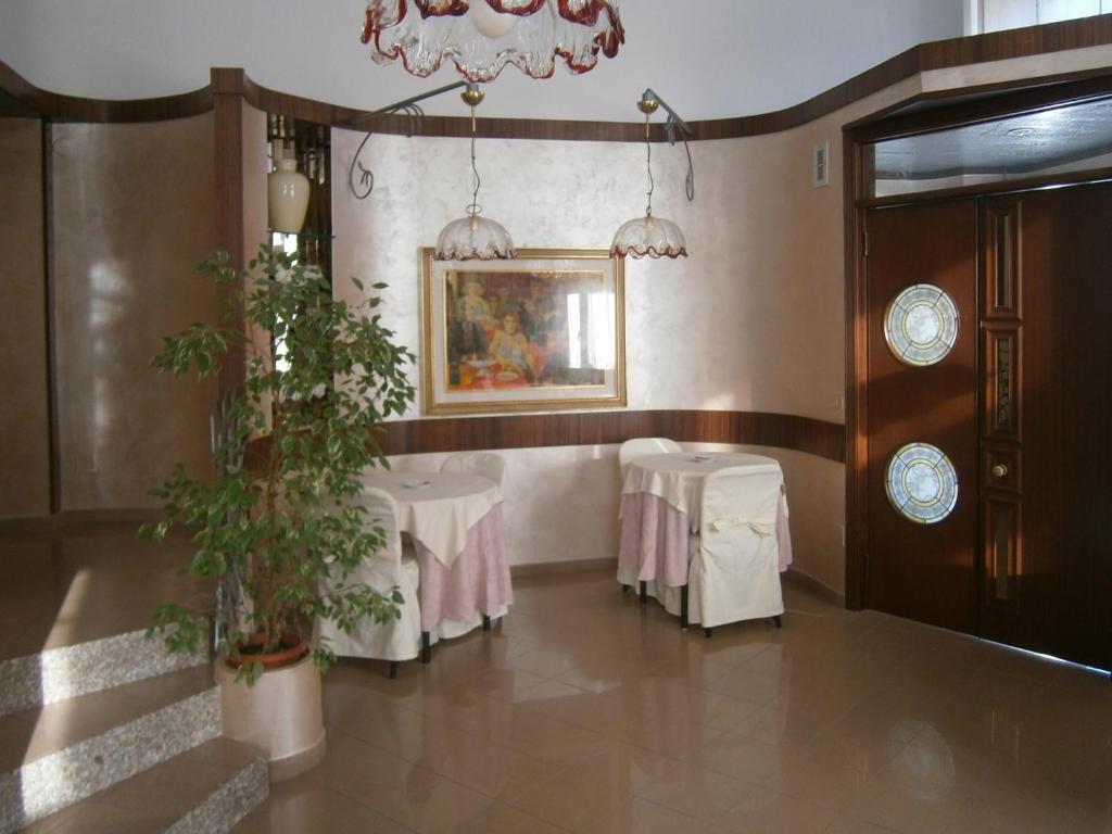 Hotel Corona Termoli Eksteriør billede